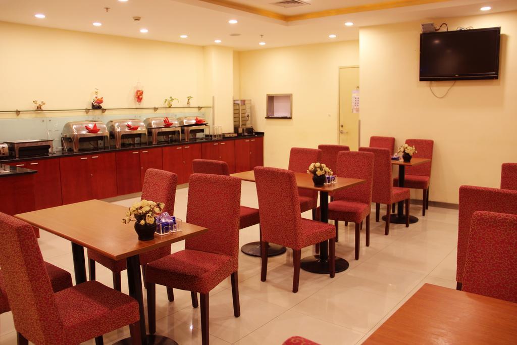 Hanting Hotel Shanghai Hongqiao Railway Station Huqingping Highway Extérieur photo